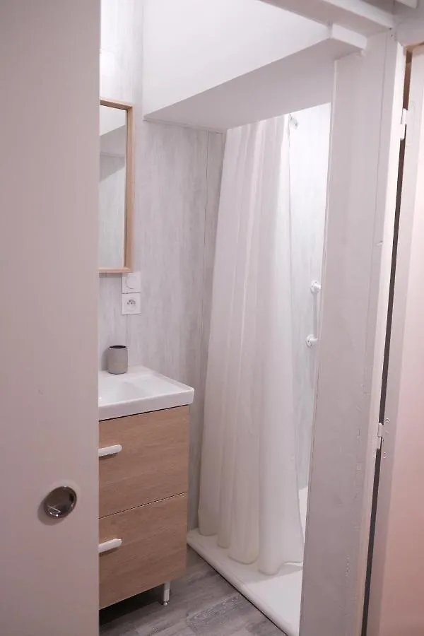 Gite Le Petit Ecolier Lectoure Appartement